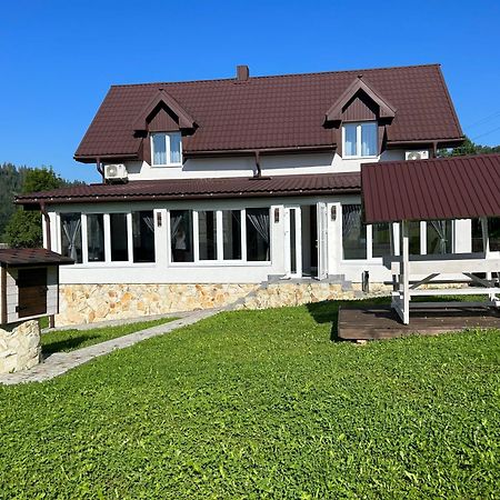 Котедж Смерекова Хата- Пилипець Kelechin Extérieur photo